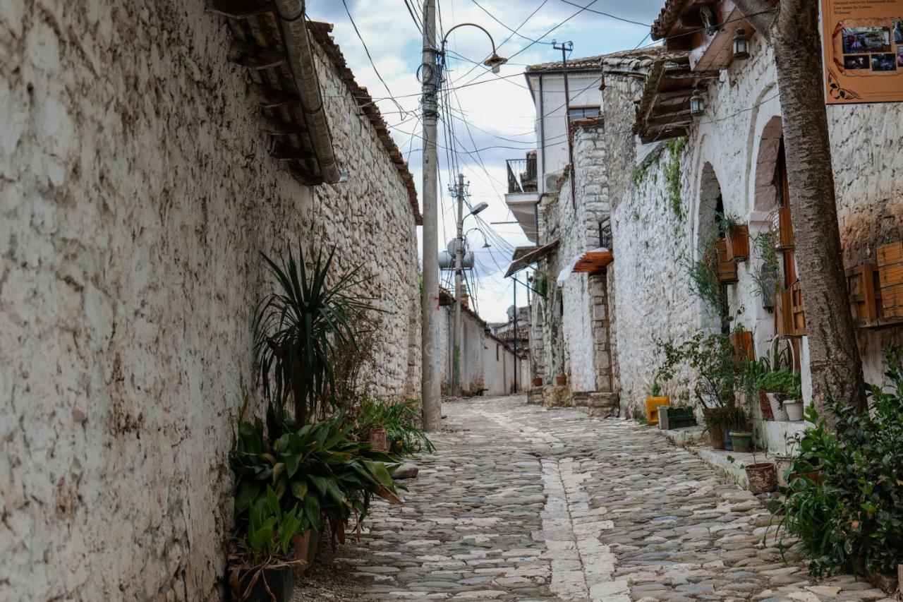 Gorica - Unesco Quarter 3* Берат